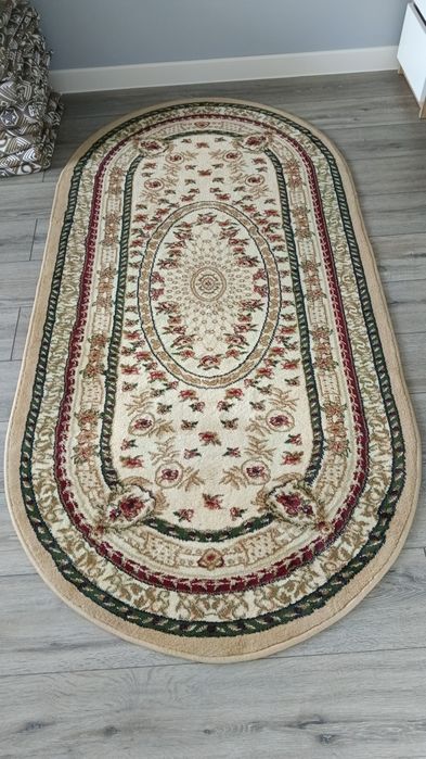 Продается очень красивый ковёр
