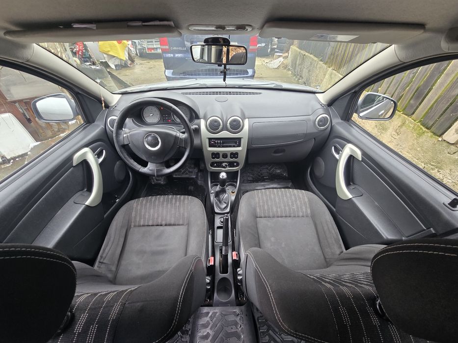 DACIA SANDERO black-line 2011 GPL