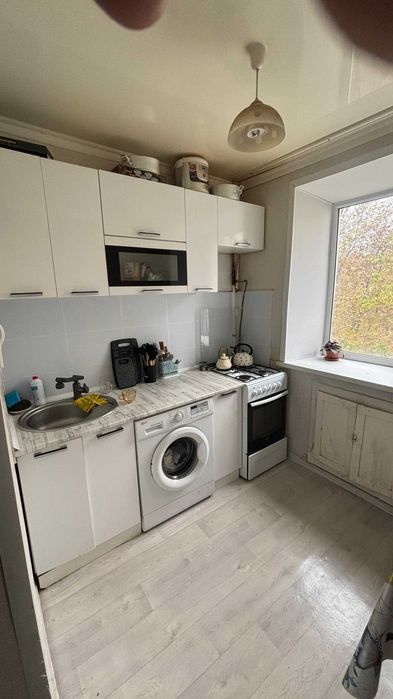 Продам 2 комнатную квартиру