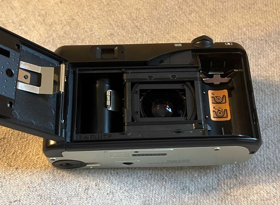 Aparat foto pe film Fujifilm DL-270 Zoom Super functional