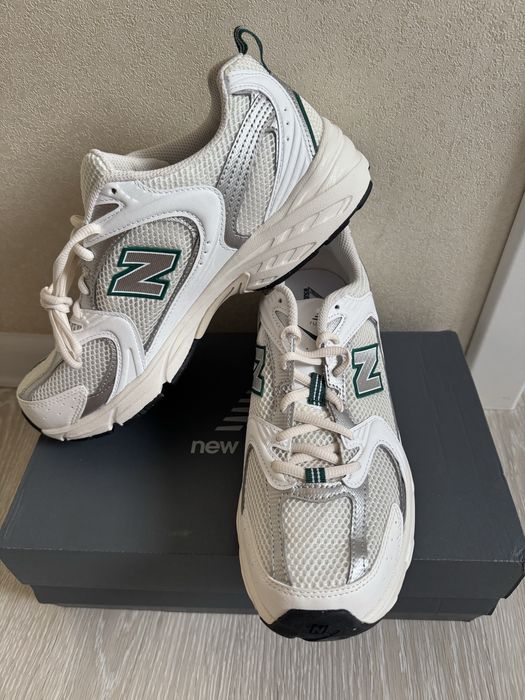 Продам кроссовки new balance 530