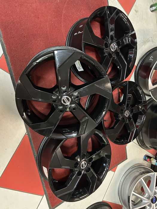 17 цола 5х114.3 Nissan Juke Qashqai Dacia  Honda Renault Original