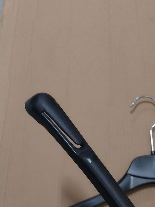 Umerase Adulti, pt Tricouri, Rochii, Fuste, Camasi, Bluz