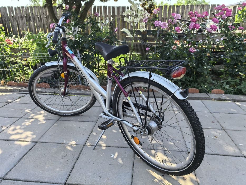 Bicicletă Copii / Damă Conway – Cadru Aluminiu, Schimbător în Butuc, Roți 26