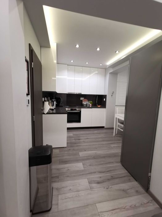 Дава се под наем Тристаен апартамент в Карлово - 82 кв.м за 135000 € - Снимка #6