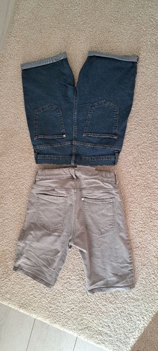 Lot blugi pantaloni scurti marimea 12-13 ani hm