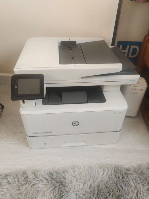 Продам принтер HP laser jet