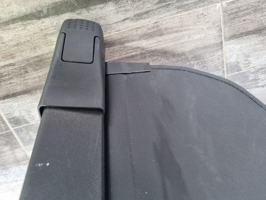 Щора за багажник на Алфа ромео 159 / 2010г/