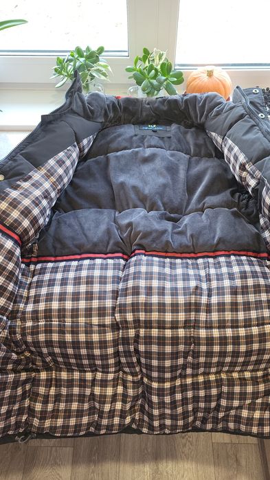 Продам тёплый пуховик на мальчика