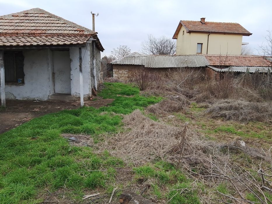 Продава се Къща в с. Малево, Област Хасково - 9 кв.м за 2267 €/кв.м - Снимка #1