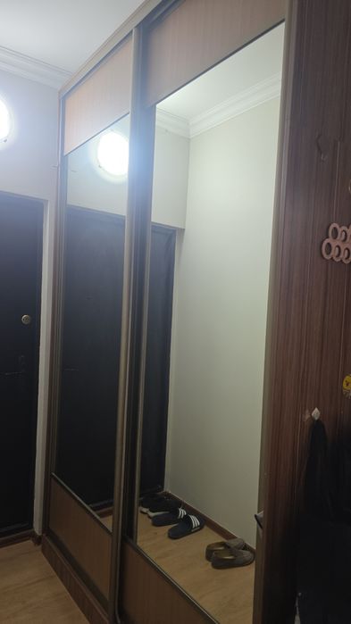 Продам шкаф купе для прихожки