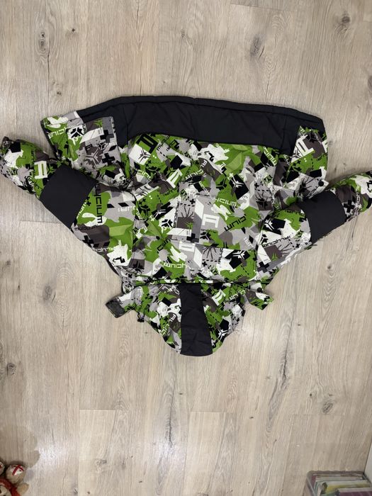 Куртка мужская ,на зиму