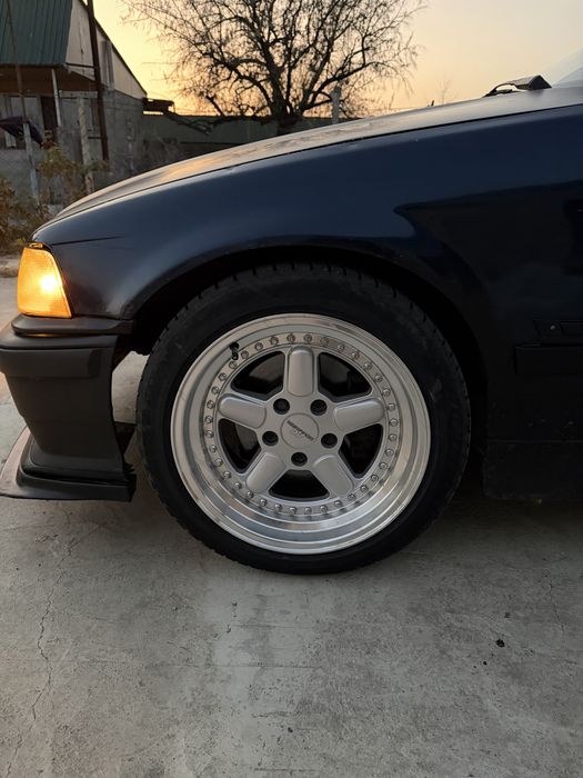 Shnirzer R17 диски с шинами на Бмв