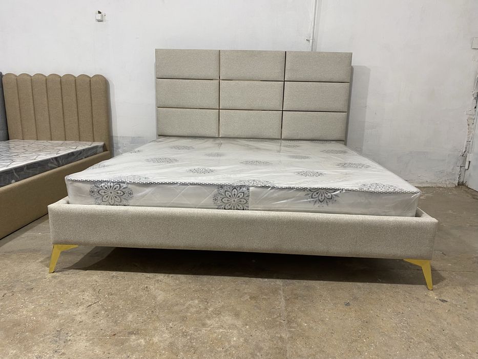 Кровать двуспальная 200*180