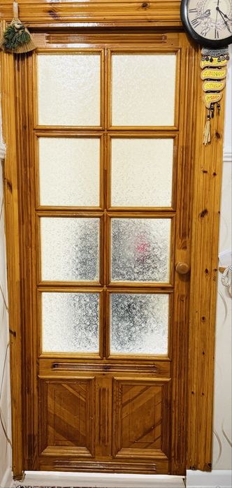 Мықты ағаш есіктер 7 шт