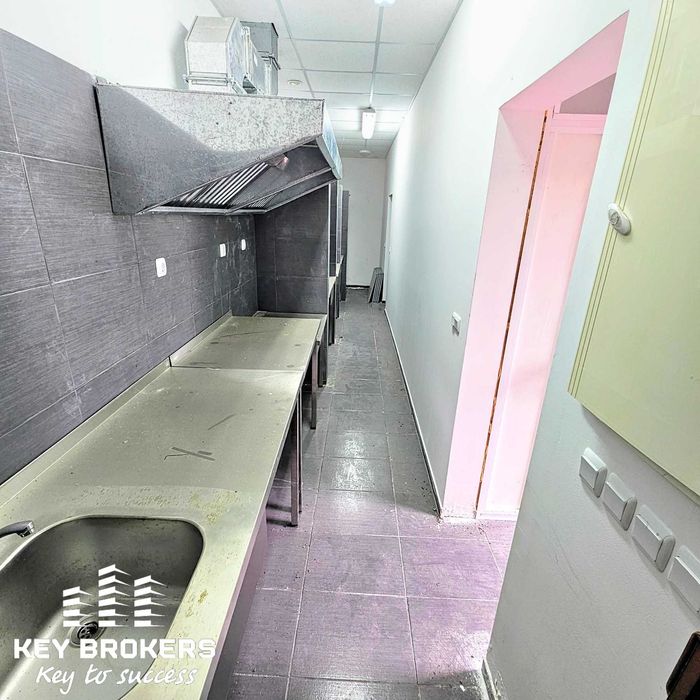 Продава се Офис в к.к. Елените - 73 кв.м за 754 €/кв.м - Снимка #7