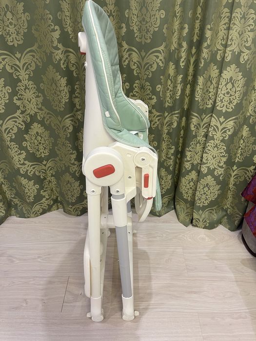 Стульчик для кормления iLovi mint