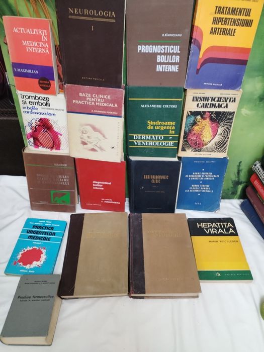 Cărți de medicină și drept civil