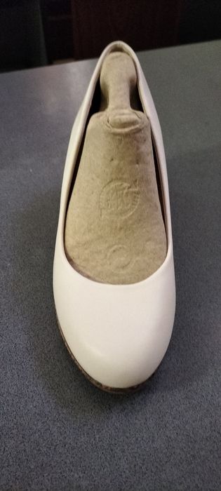 Pantofi dama eleganti
