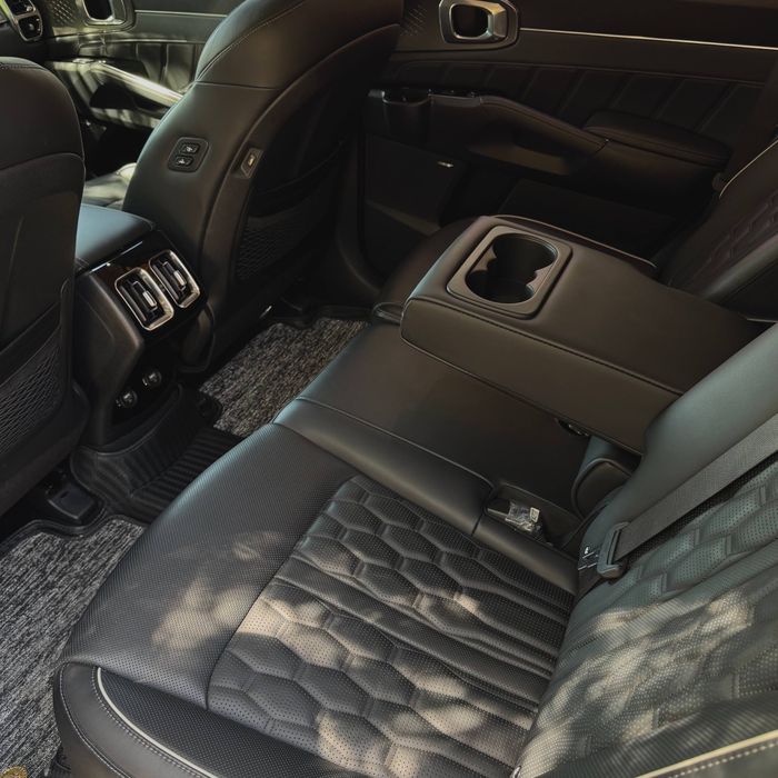 Kia Sorento, 2022г, 7 мест, 3,5 двигатель