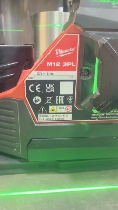 Milwaukee лазарен нивелир 360