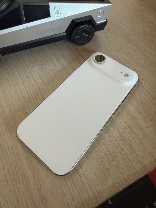 iPhone AIR 256GB White