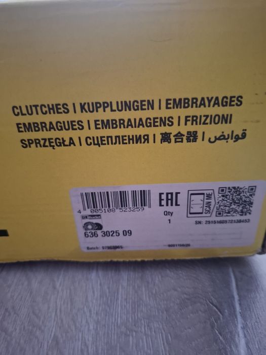 Vand două chituri de ambreiaj noi
