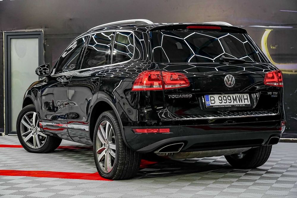 VW TOUAREG 2014 3.0 TDI bluemotion 205 hp