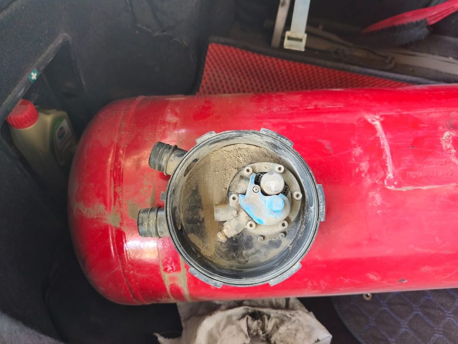 Продам газовый балон для автомобиля