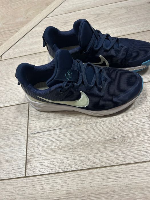 Детски маратонки NIKE 35 номер
