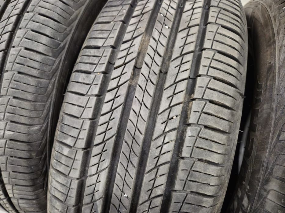 4 anvelope vara Hankook 215 60 17 aproape noi