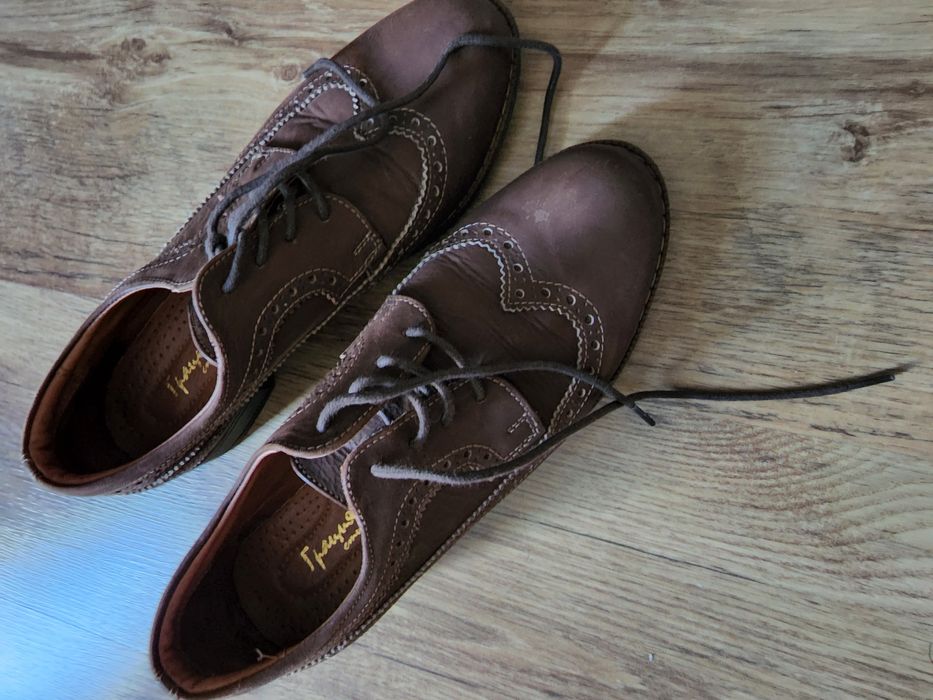 Обувки Грация нови