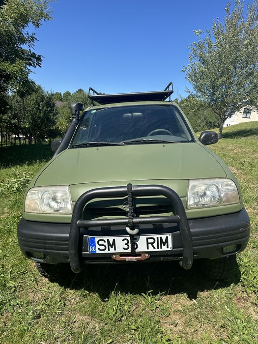 Vând Grand Vitara 2.0 Litri Benzină, 2001