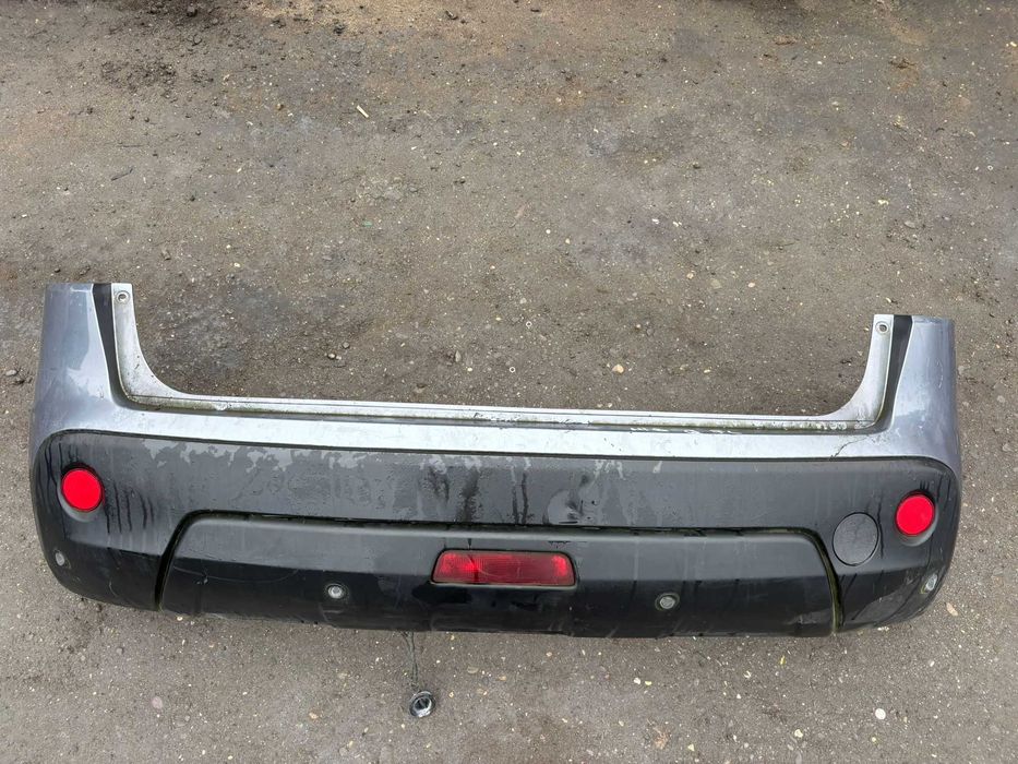 Bara spate Nissan Qashqai an 2010 7 locuri