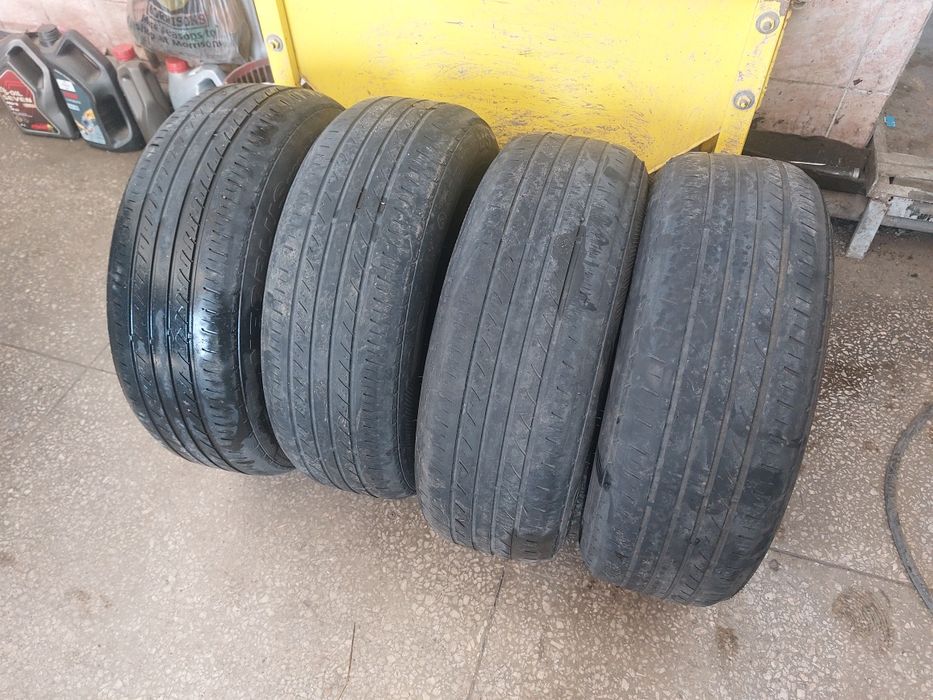 Продам шины 215/60/16