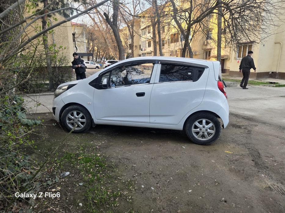 Продаётся автомобиль