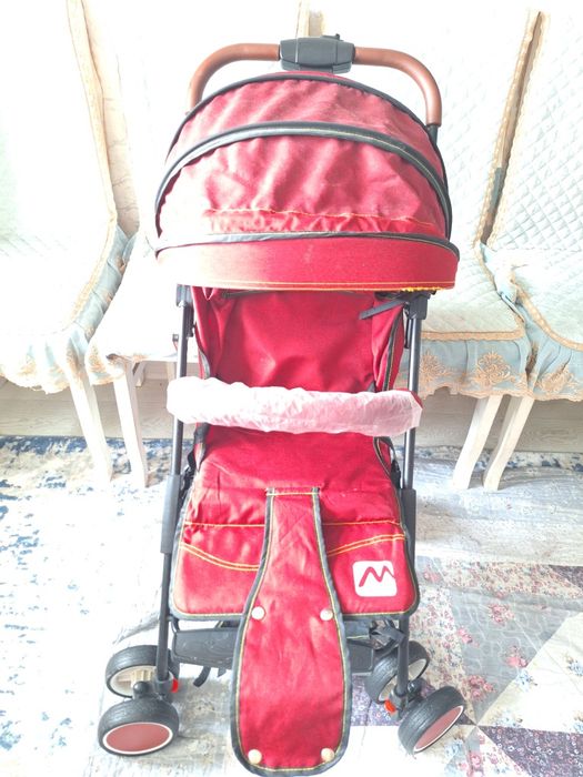 Продам коляску 5000