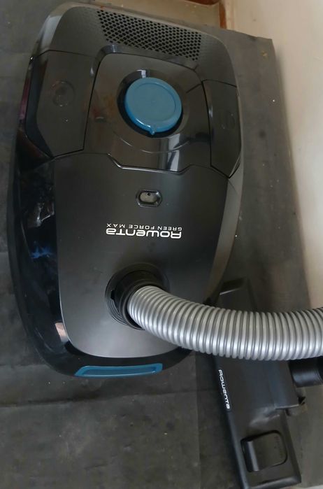 Прахосмукачка ROWENTA 900W