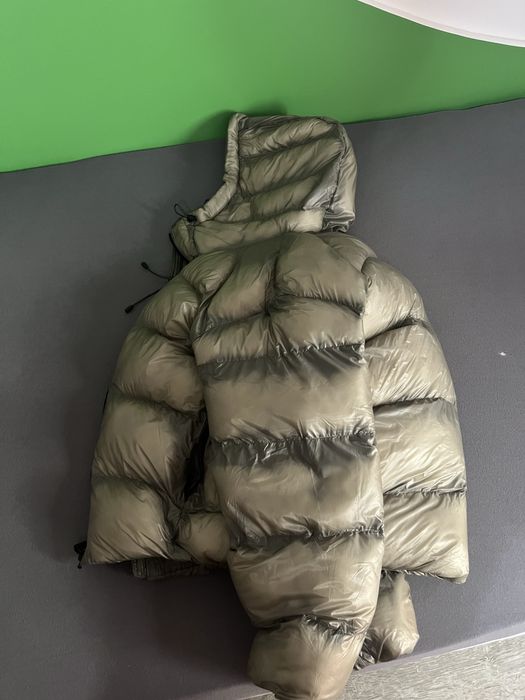 Geaca Puffer Nouă stare excelent