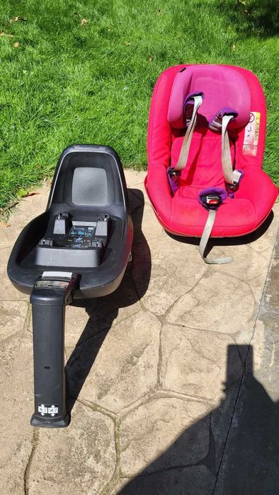Столче Maxi Cosy + ISOFIX база