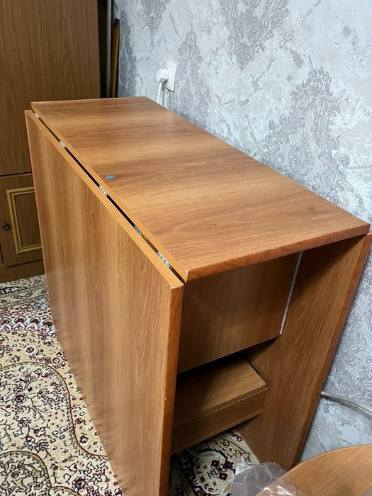 Казахский раздвижной стол