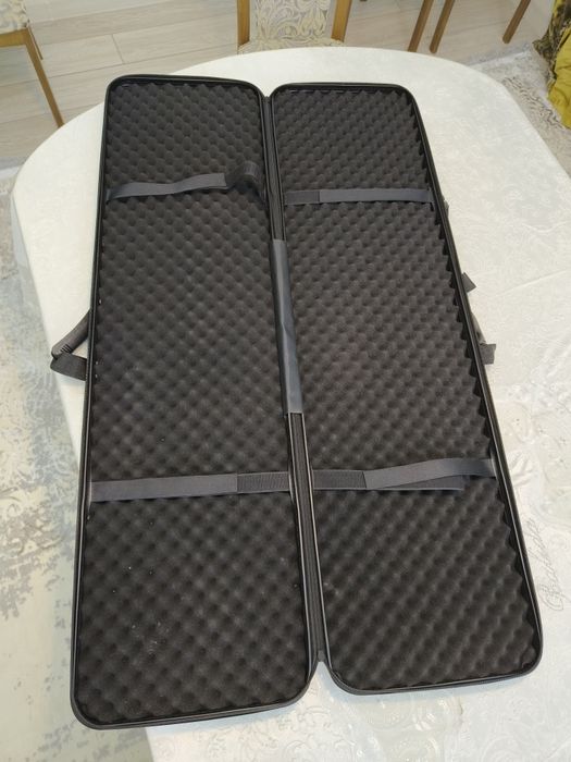 Кейс  продается.