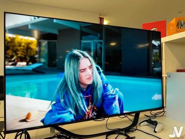 Televizor Hisense 55U7HQ QLED 4K 120Hz – 139 cm – stare impecabilă