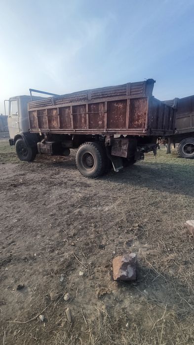 Продам грузовой МАЗ 5337