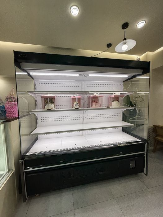 Горка Холодильники Витрины Гастроном