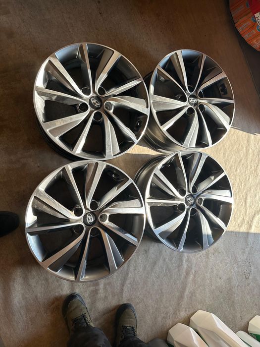 Продам диски на 18 размер