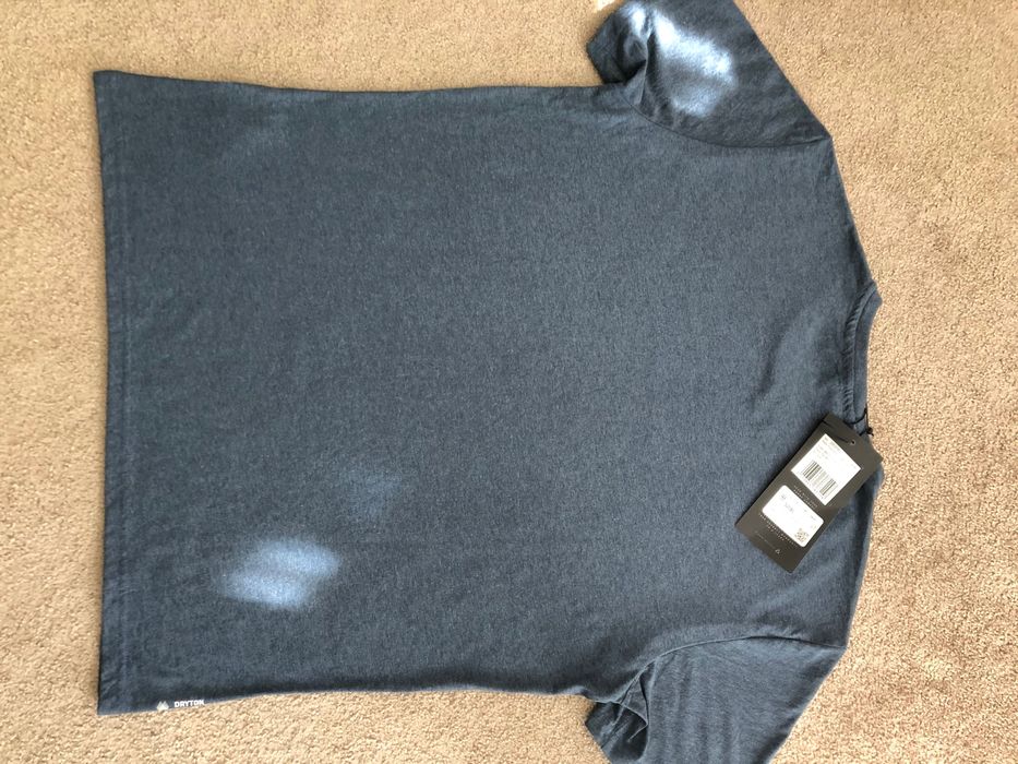 Нова тениска Salewa