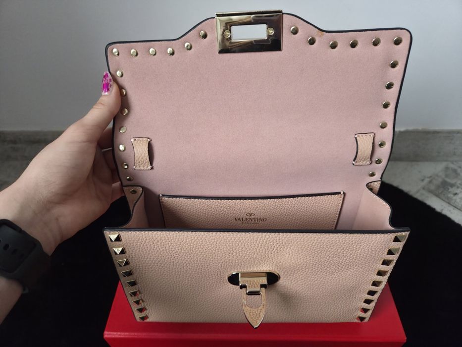 Valentino Garavani Rockstud Flap Bag Powder Pink