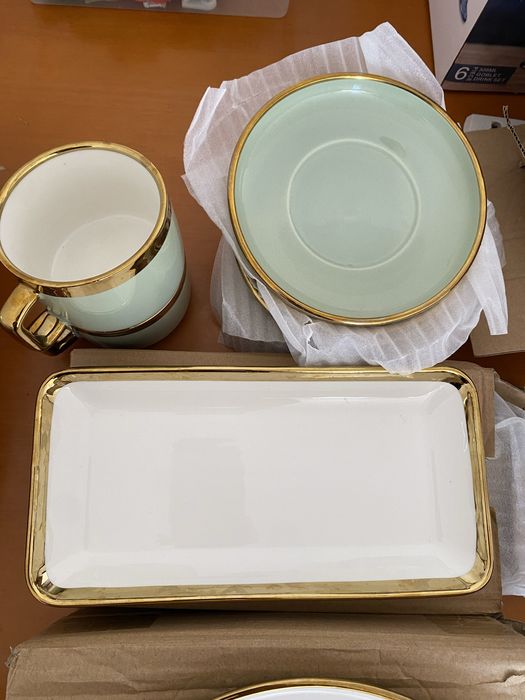 Столовый  сервиз