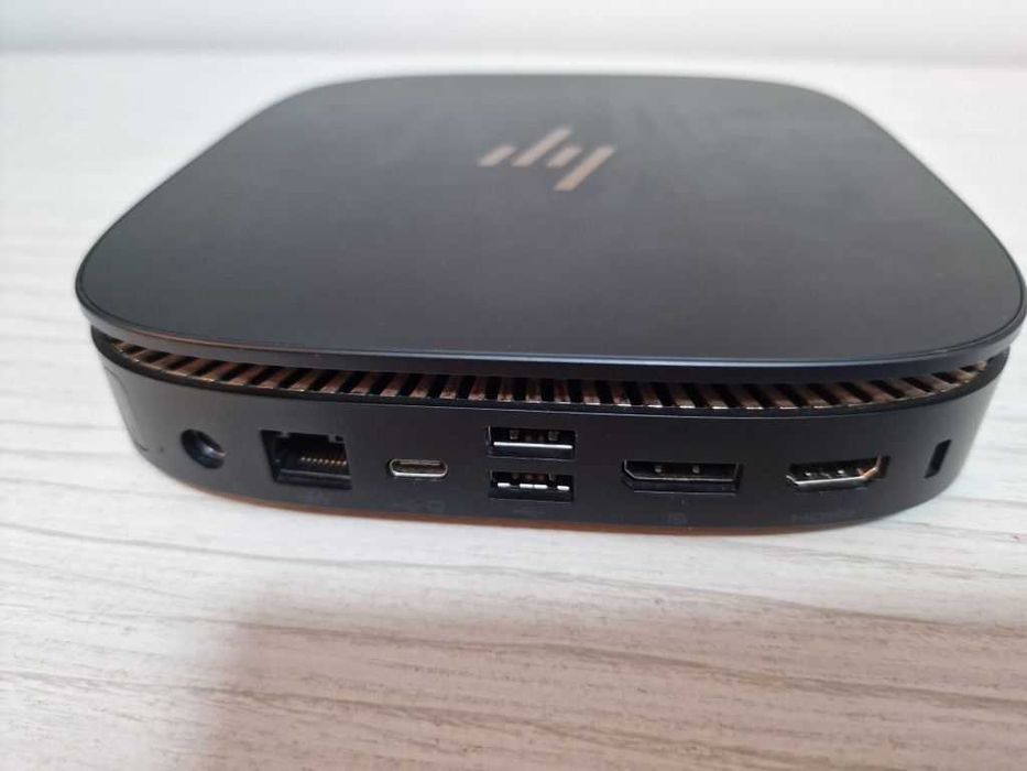 Mini PC USFF HP Elite Slice i7 32gb 1Tb difuzoare Bang  & Olufsen